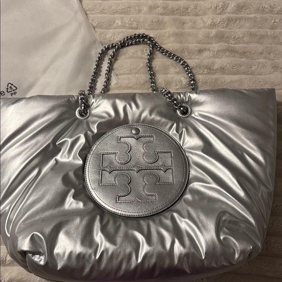 Tory Burch Ella Metallic Puffy Tote – Silver – Chain Shoulder Bag - Picture 1 of 4